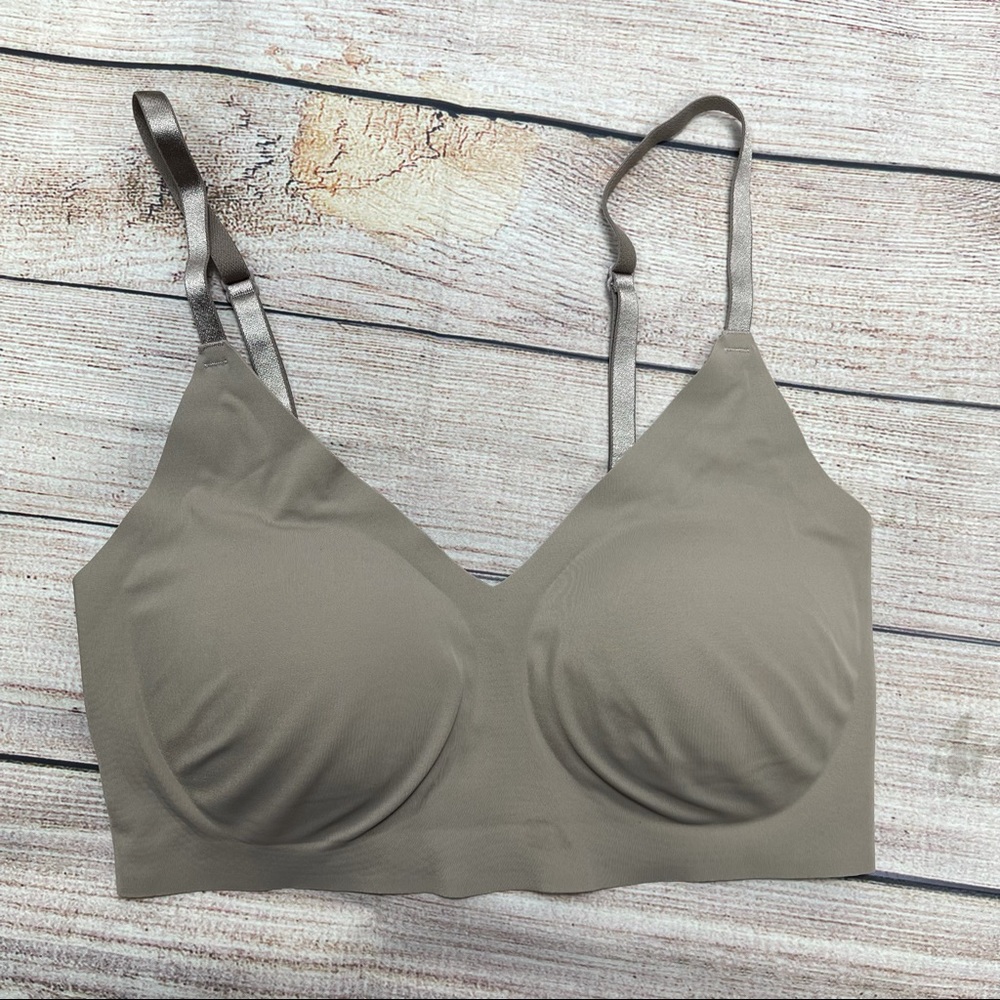 True and co true body wireless bra